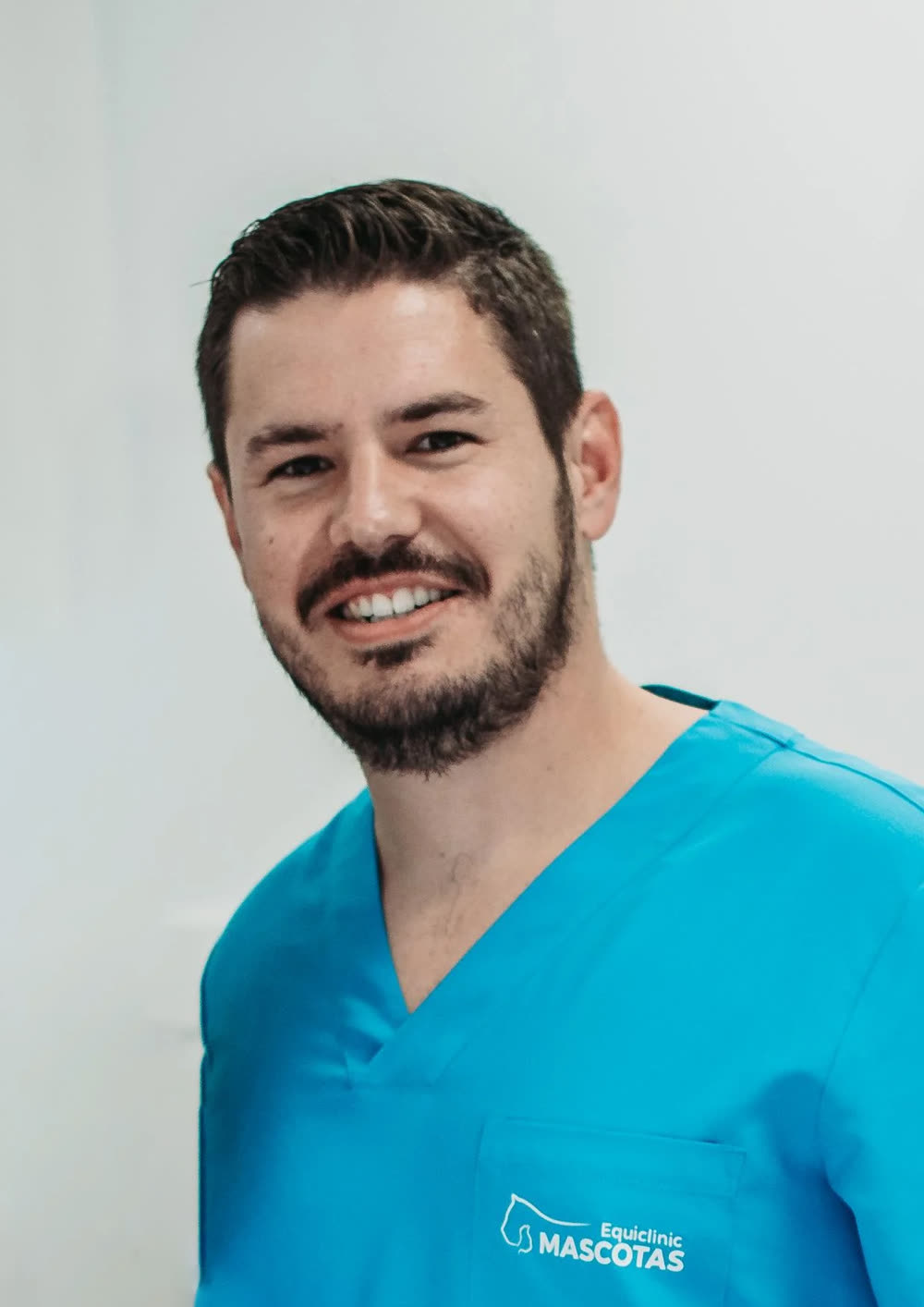 Mario Yusá, veterinario de Equiclinic